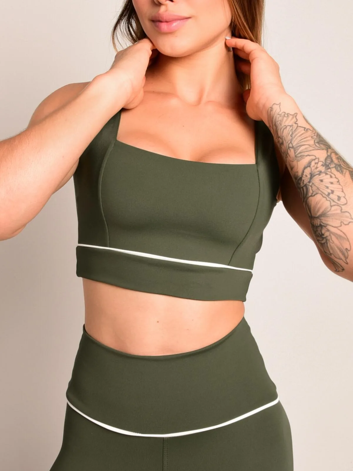 Vivo Infinite na cor Verde Militar — foto 3